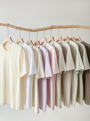 Puuvillane lühikeste varrukatega T-särk ümmarguse kaelusega, ühevärviline, 95%+ puuvillasisaldus, tavaline pikkus