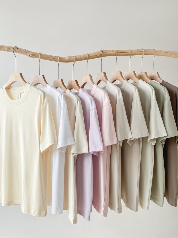 Puuvillane lühikeste varrukatega T-särk ümmarguse kaelusega, ühevärviline, 95%+ puuvillasisaldus, tavaline pikkus