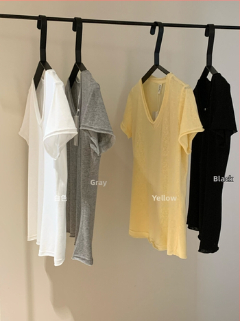 Merceriseeritud puuvillane T-särk, lühikeste varrukatega, ümmarguse kaelusega, vaba lõige, ühevärviline muster, puuvillasisaldus 90–95%, suvi 2025