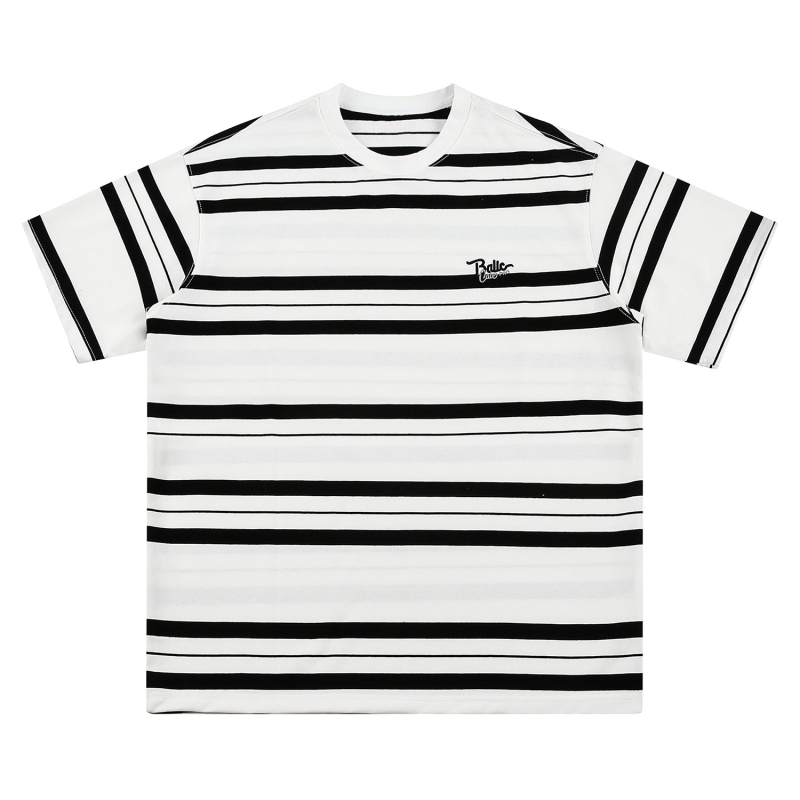 Női japán stílusú póló hímzett csíkokkal, rövid ujjú, kerek nyakú, kontrasztos varrással, lezser mindennapi viselet