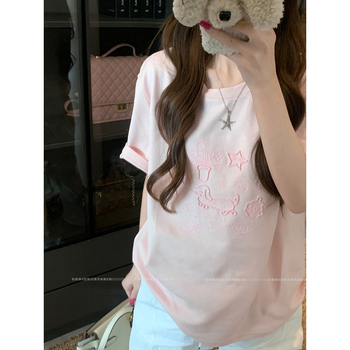 Naise puuvillane T-särk tähedega kirjaga, ring-kaelus, lühikesed varrukad, vabalt lõikega, keskmine pikkus, puuvill-elastaan segu, suvi 2025