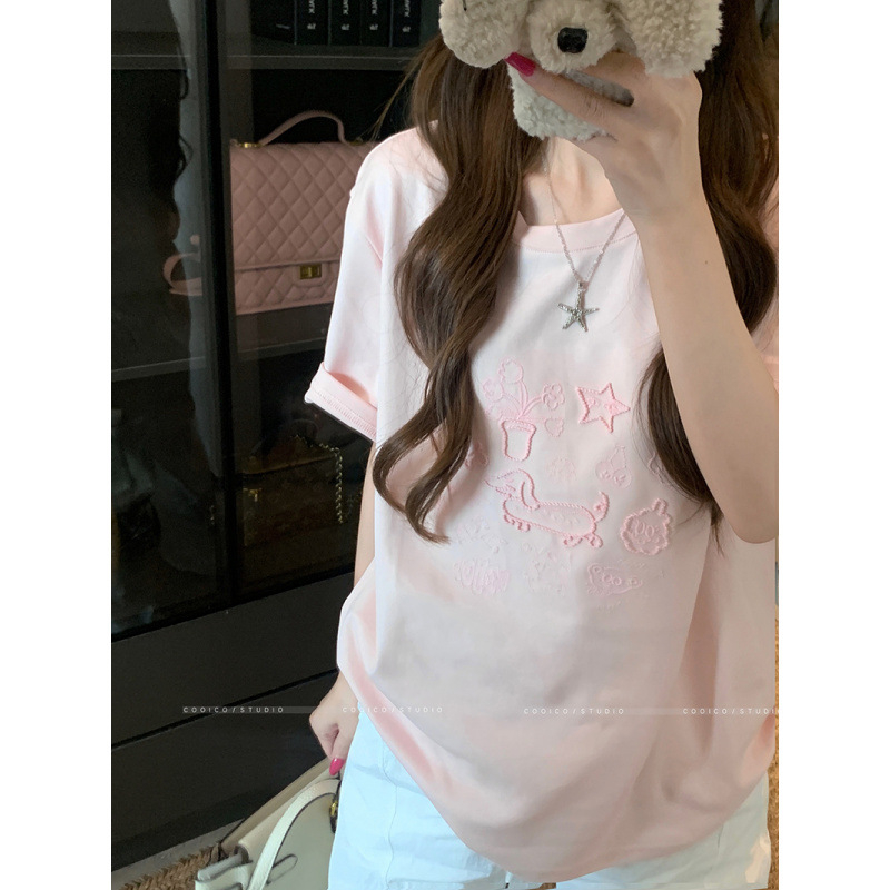 Naise puuvillane T-särk tähedega kirjaga, ring-kaelus, lühikesed varrukad, vabalt lõikega, keskmine pikkus, puuvill-elastaan segu, suvi 2025