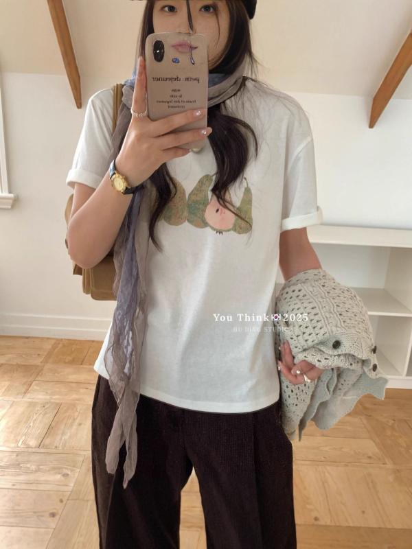 Pamuk majica kratkih rukava s okruglim izrezom, srednja duljina 50–65 cm, sadržaj pamuka 95% i više