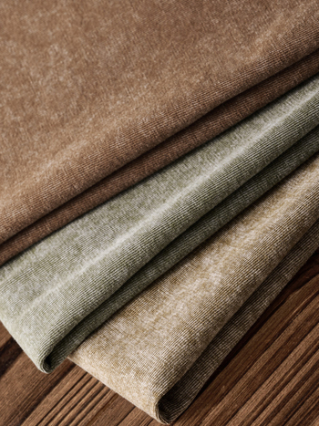 Retro medvilnės marškinėliai laisvos apdailos, ilgos raglano rankovės, apvali kakla, 230 g medvilnė, 96%+ medvilnė