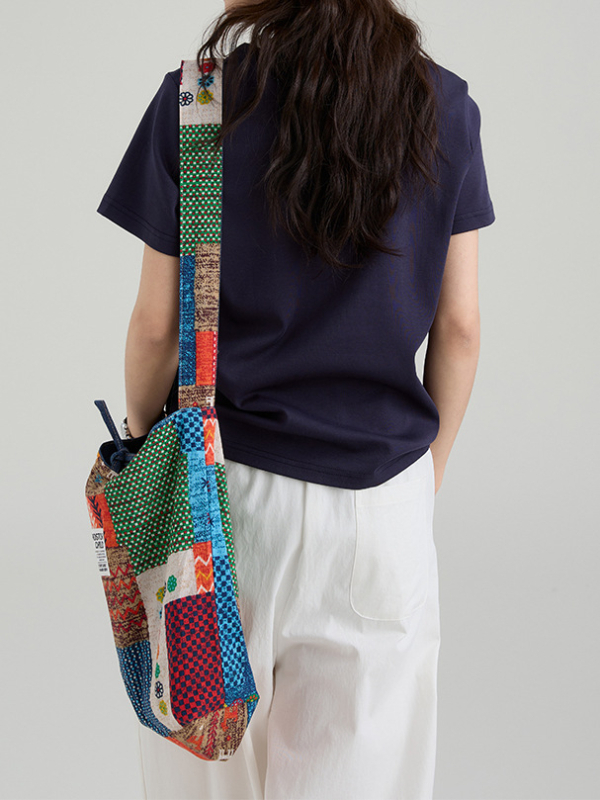 Majica s tikva printom, pamuk-elastan tkanina, okrugli izrez, kratki rukavi, ležerni ljetni top