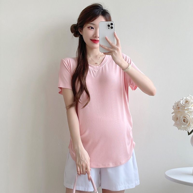 Rasedate lühikeste varrukatega top, V-kaelusega, vaba lõige, puuvillane 90–95%, keskmise pikkusega