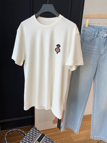 Vyšívané bavlnené tričko s pruhmi, krátke rukávy, kruhový výstrih