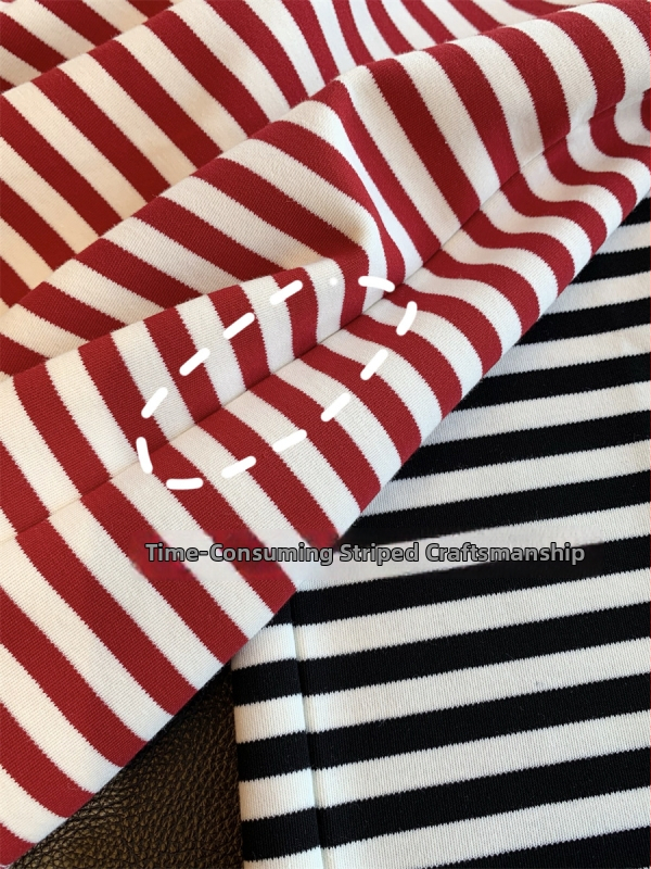 Vyšívané bavlnené tričko s pruhmi, krátke rukávy, kruhový výstrih