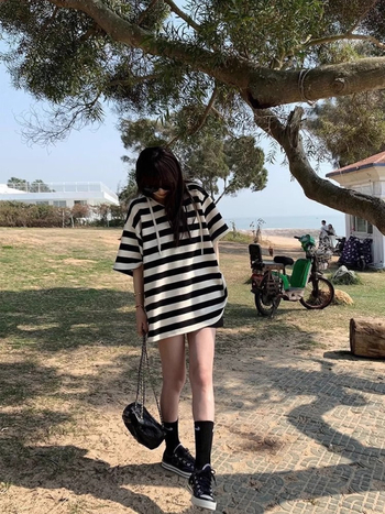 Rasedate suvine T-särkide komplekt kapuutsiga, triibuline, lühikeste varrukatega, vaba lõige, 95% puuvill