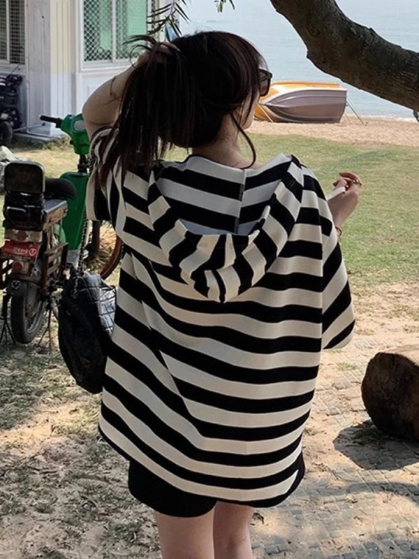 Rasedate suvine T-särkide komplekt kapuutsiga, triibuline, lühikeste varrukatega, vaba lõige, 95% puuvill