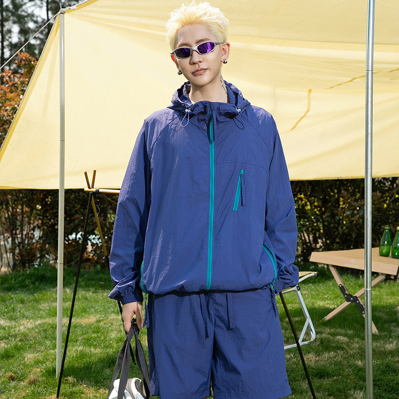 Kapucňový kabát UPF50+ – voľný strih, Milk Silk Nylon látka, zipsové vrecká, letný šport