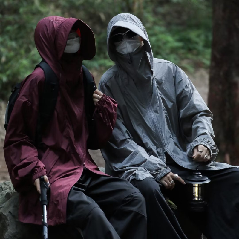 Ανδρικό μπουφάν με κουκούλα για προστασία από τον ήλιο, εξωτερικός ορεινός στυλ, πολυεστερικό ύφασμα, φερμουάρ, τρισδιάστατες τσέπες