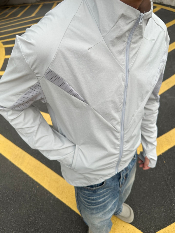 Pánska windbreaker bunda bez kapucne, voľný strih, predný zips, tkanina z 87% nylonu