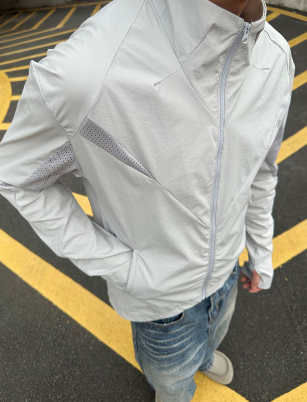 Pánska windbreaker bunda bez kapucne, voľný strih, predný zips, tkanina z 87% nylonu