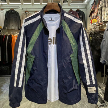 Kerge stand-up kraega jakk, Hongkongi stiilis, geomeetrilise blokmustriga, eest tõmblukk, külgtaskud