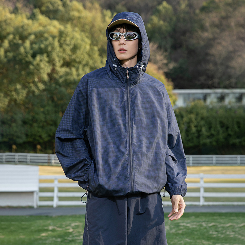 Ζακέτα με κουκούλα για προστασία από τον ήλιο, λεπτή καλοκαιρινή εξωτερική ζακέτα, 100% πολυεστέρας, διαπνοή, UPF50+, τσέπες με φερμουάρ, Καλοκαίρι 2025