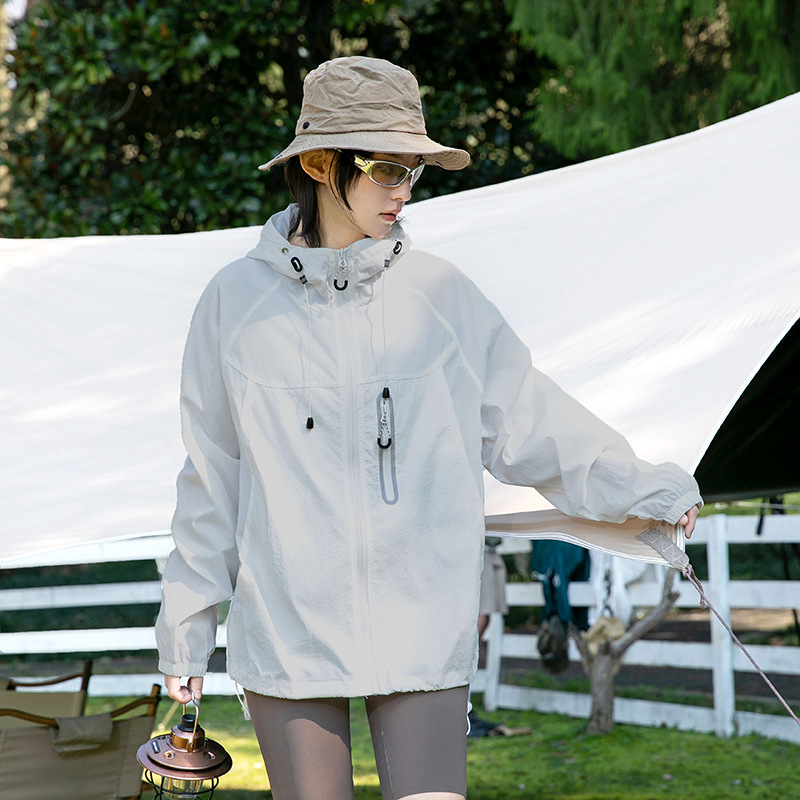 Мъжко летно яке с UPF50+ UV защита, дишаща нейлонова тъкан, бързосъхнещо, качулка, цип и странични джобове