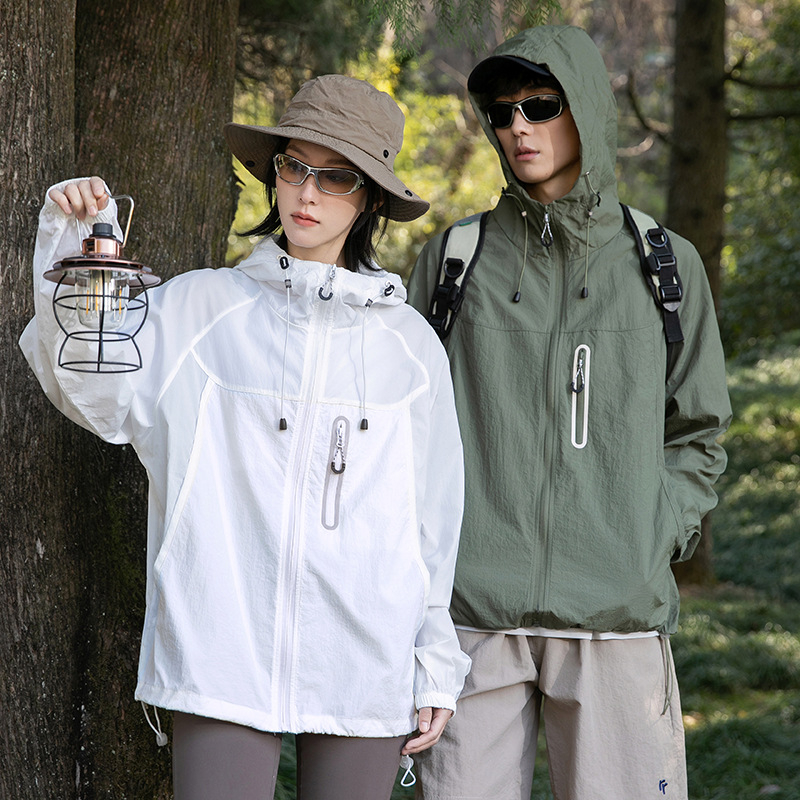 Мъжко летно яке с UPF50+ UV защита, дишаща нейлонова тъкан, бързосъхнещо, качулка, цип и странични джобове