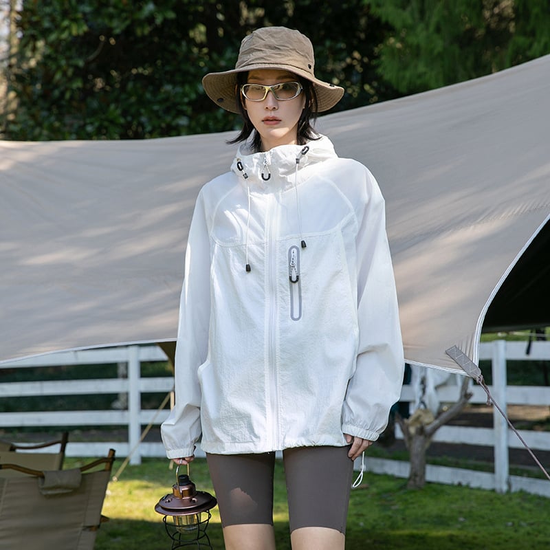 Meeste suvejope UPF50+ UV kaitsega, kerge hingav nailonist kangas, kiiresti kuivatav, kapuutsiga tõmblukuga ja küljetaskutega