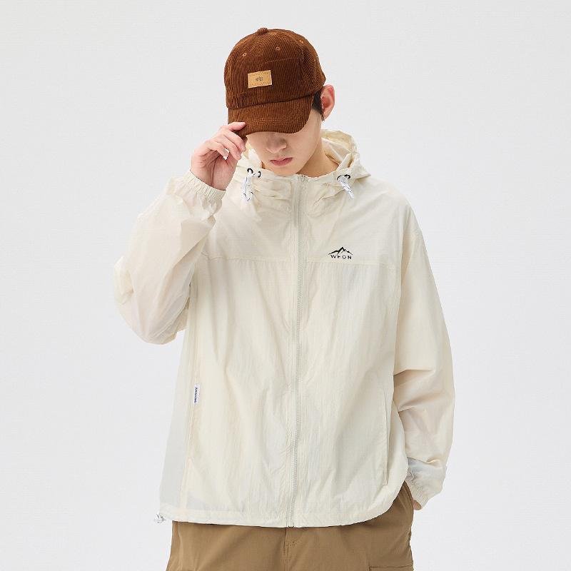 Kapuutsiga suvine päikesekaitsejope, kerge puuvillane materjal, vaba lõige, tõmblukk