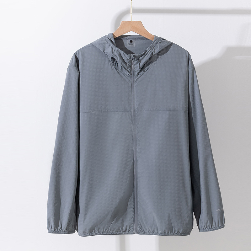 Unisex UV50+ kaitsejope, kerge, hingav, kiiresti-kuivav, kapuutsiga, kangas: keemiliste kiudude segu