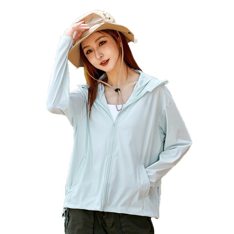 Unisex outdoor vetrovka s UPF50+, ľahká, rýchloschnúca, priedušná, odvádza vlhkosť, s kapucňou