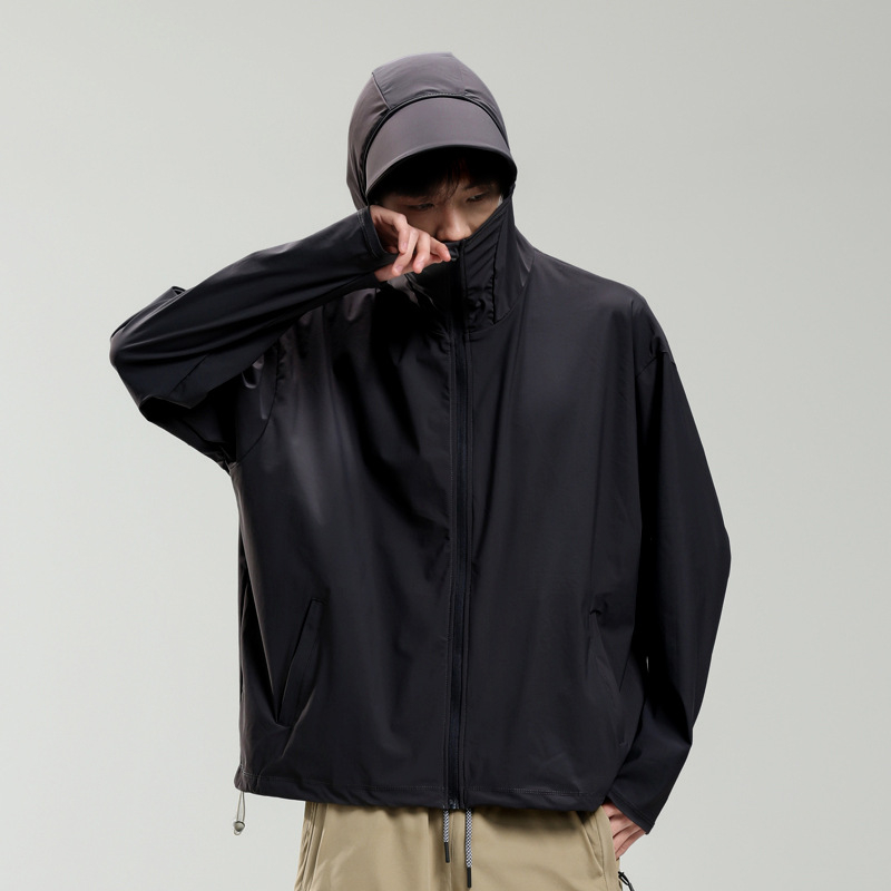 Unisex outdoor vetrovka s UPF50+, ľahká, rýchloschnúca, priedušná, odvádza vlhkosť, s kapucňou