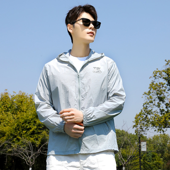 Vyrų kvėpuojanti UV apsaugos nuo saulės vėjo striukė, lengvas poliesterio audinys, su gobtuvu