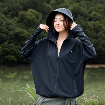 Lauko vėjinė striukė su gobtuvu - unisex, greitai džiūstanti, kvėpuojanti, UV apsauga UPF50+
