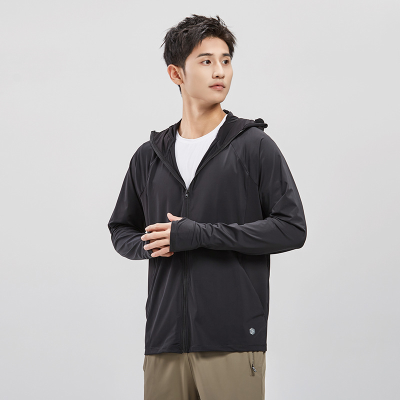 Išorinė striukė su gobtuvu UPF50+, greitas džiuvimas, kvėpuojanti, drėgmės šalinimas, audinys iš 185 g originalios siūlės (88% nailonas, 12%)