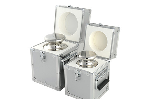 Greutăți de calibrare de înaltă precizie din oțel inoxidabil nemagnetic, model Huiheng, interval 500 g–1 mg, precizie E1/E2/F1/F2