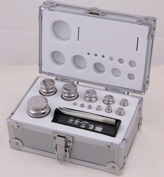 Greutăți de calibrare de înaltă precizie din oțel inoxidabil nemagnetic, model Huiheng, interval 500 g–1 mg, precizie E1/E2/F1/F2