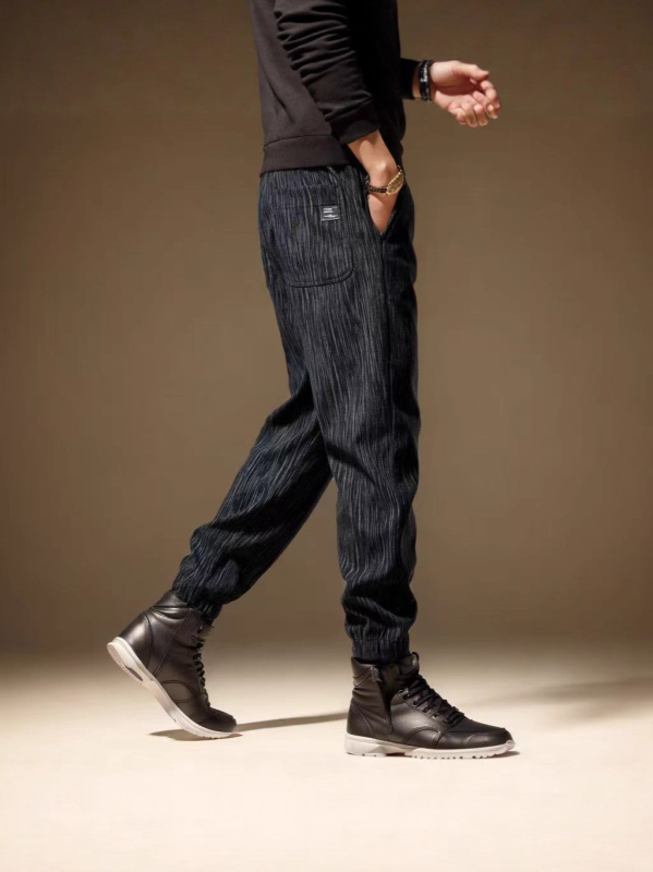 Meeste talvekas casualpüksid, fliisvooder, sirge lõige, triibuline muster, keskmine vöökoht, köisuga sulgemine