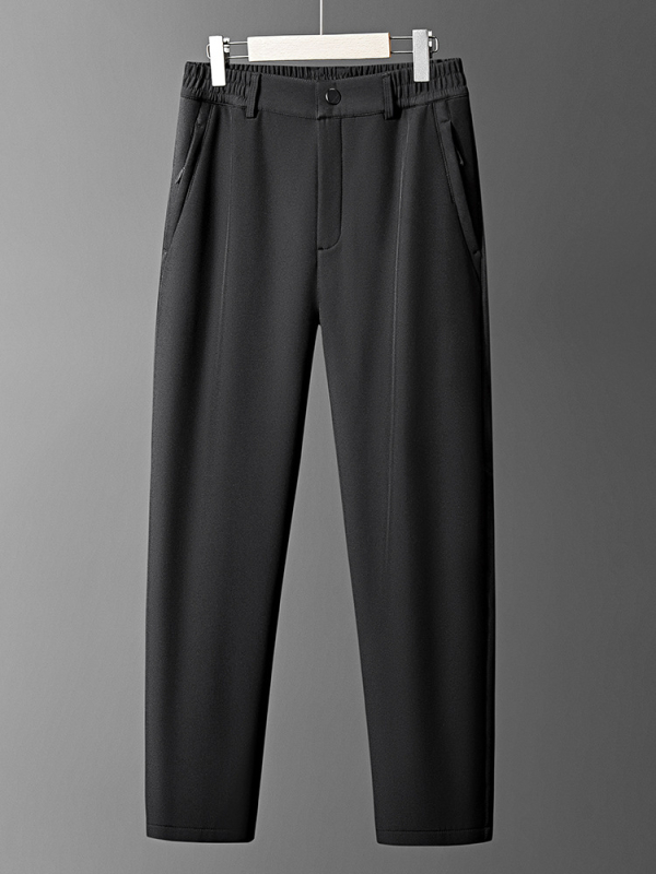 Férfi téli sportos nadrág – szélálló és vízálló, fleece béléssel, egyenes szabás, középmagas derék