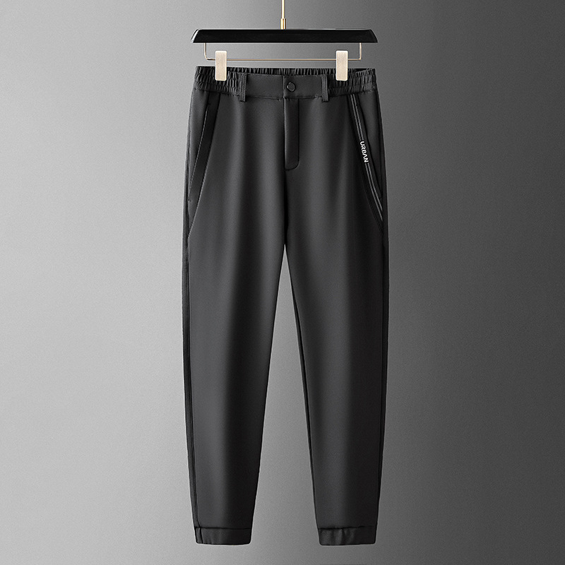 Férfi téli sportos nadrág – szélálló és vízálló, fleece béléssel, egyenes szabás, középmagas derék