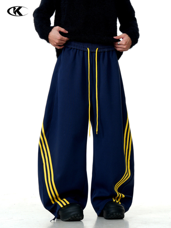 Igapäevased laia lõige spordipüksid triibulise mustriga - puuvillasegu, keskmise talje kõrgusega, vööga, sobivad kõikidele aastaaegadele, sportlik stiil