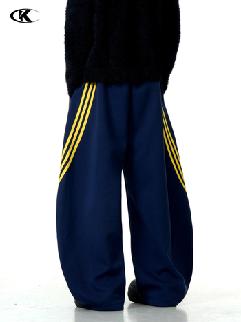 Igapäevased laia lõige spordipüksid triibulise mustriga - puuvillasegu, keskmise talje kõrgusega, vööga, sobivad kõikidele aastaaegadele, sportlik stiil