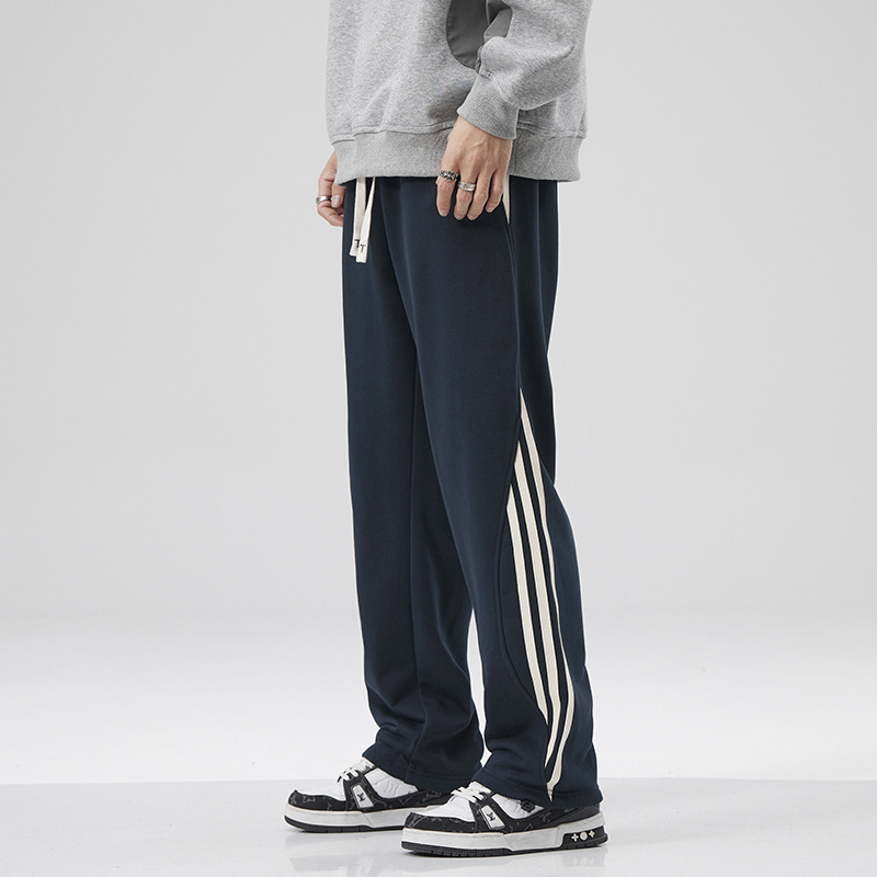 Meeste fleece-vooderdatud sirge lõikega püksid, veluurist puuvillase segust (82% puuvill, 18% polüester), keskmiselt kõrge vöö, vaba lõige, talviseks kasutamiseks, sügisel 2024 väljaanne