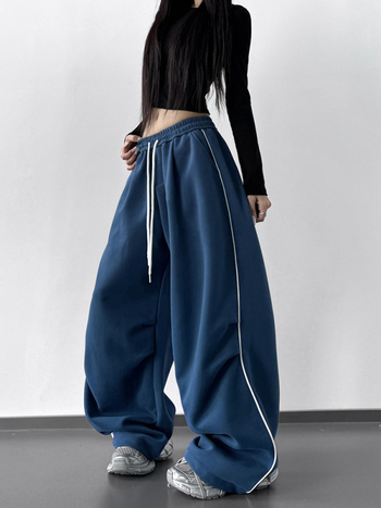 Naiste igapäevased püksid - vaba lõige, kõrge vöökoht, sirge lõige - sügis 2025