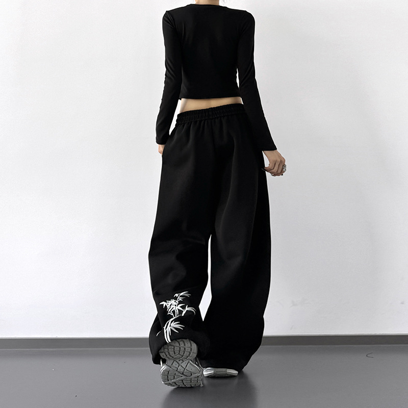 Naiste kõrge talje, sirged vabaaja püksid – sügis 2025