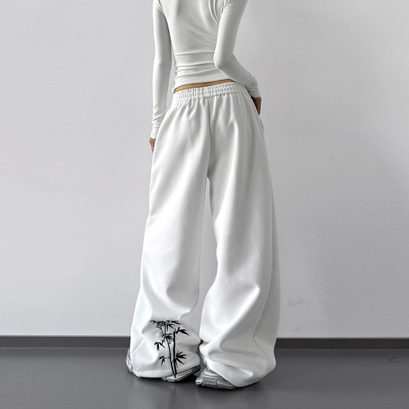 Naiste kõrge talje, sirged vabaaja püksid – sügis 2025