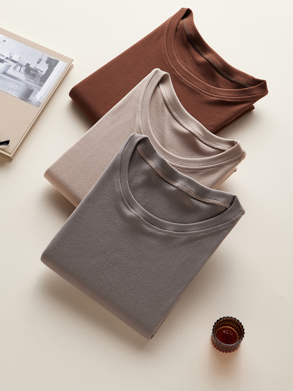 Nėščiųjų topas su apvaliu kaklu, ilgomis rankovėmis, viskozės pluoštas 90–95%, ruduo 2024