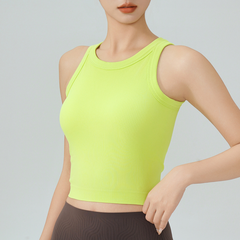 KURYOGA Moterų sportinis viršus su įmontuotu kaušeliu – atsparus smūgiams, 92% nailonas + 8% spandeksas, lieso kirpimo, įprastas ilgis, sezonas 2025