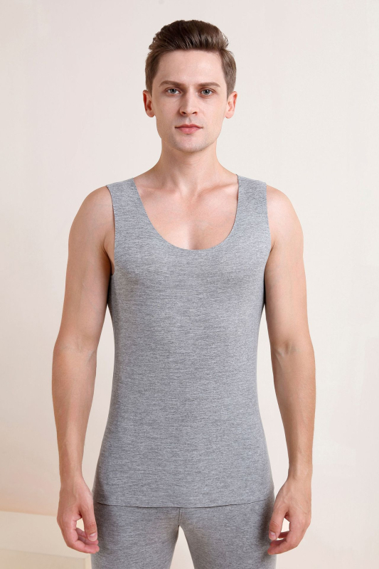 Meeste termiline vest villase ja siidise lõngaga, paksus 251–300 g/m²,üm margune kaelus, üks kiht