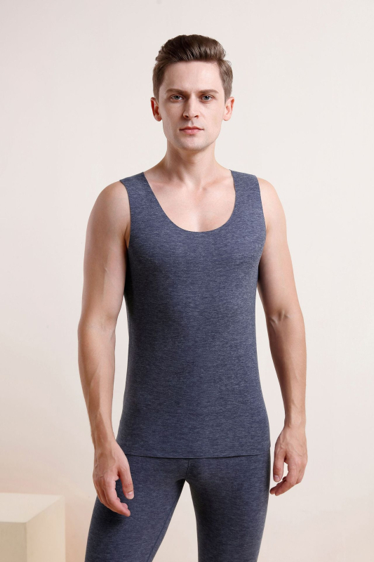 Meeste termiline vest villase ja siidise lõngaga, paksus 251–300 g/m²,üm margune kaelus, üks kiht