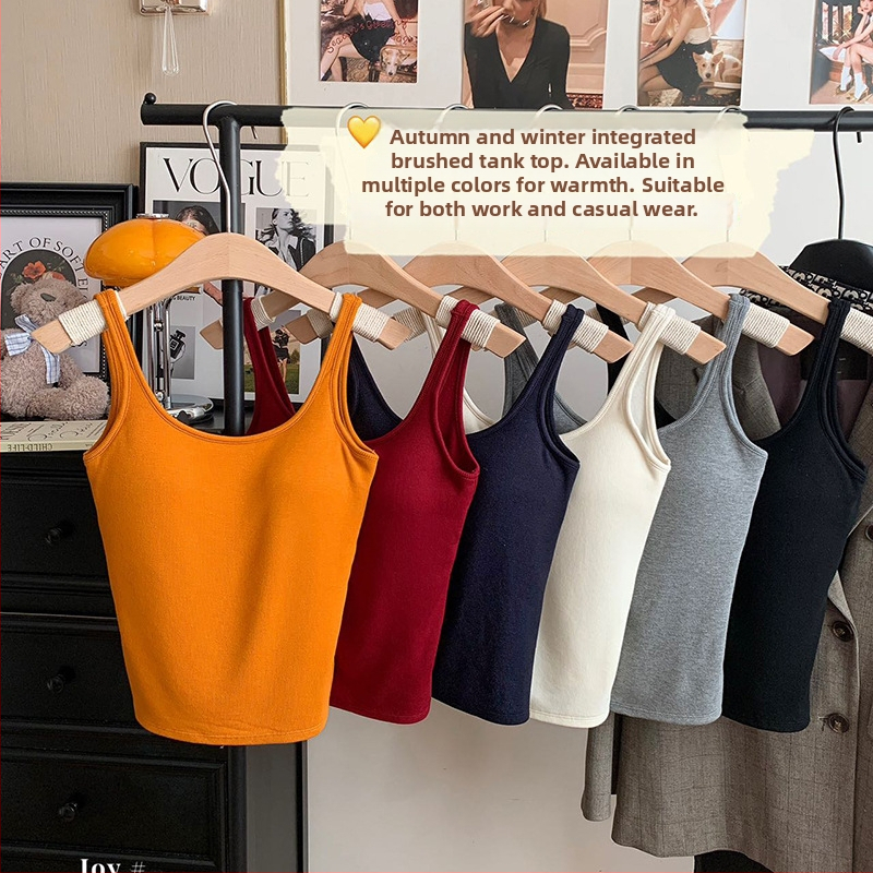 Soe termiline kampsun sisseehitatud rinna padja, akrüülkiududest, kapuutsiga, U-kujuline tagasi, ümar kaelus, 251–300 g/m2.