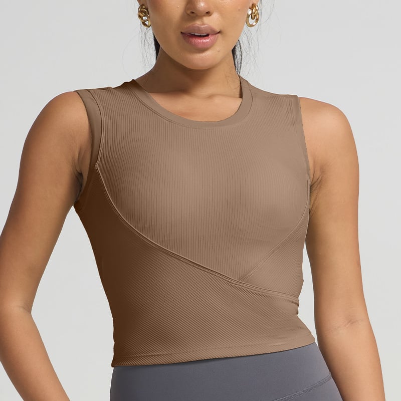 Alcohol star Be rankovių sportinis toppas su įmontuota krūties pagalvėlėmis, greitai džiūstantis, siauras kirpimas, 80% nailonas + 20% spandeks
