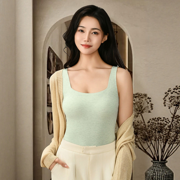 Naiste termiline vest sisseehitatud rinna padjaga, õmblusteta, Lyocell, ruudukujuline kaelus, keha kujundus