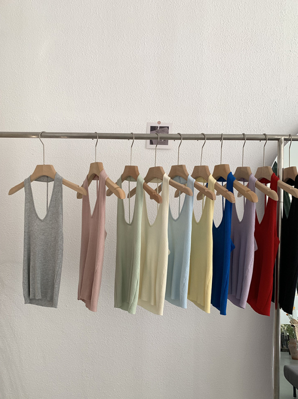 Moteriškas halterio kaklo be rankovių megztas topas su V iškirpte, Korėjos retro stilius, siaura kirpimo, Ice Silk viskozinis audinys, 30–50% viskozės, ilgis 50–65 cm, Vasaros 2025