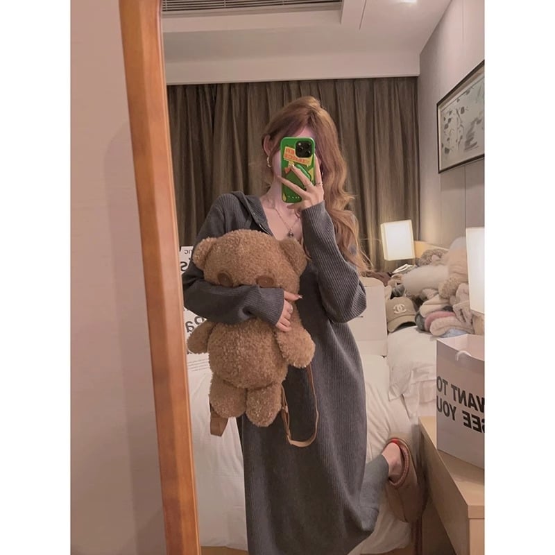 Майчинска рокля с качулка, плетена, дълги ръкави, силует русалка